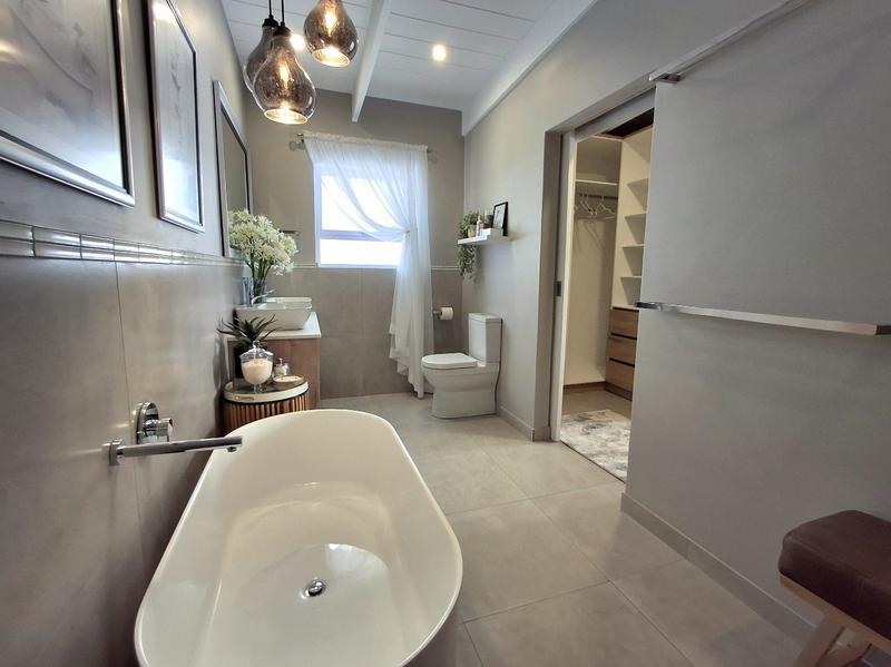 3 Bedroom Property for Sale in Lampiesbaai Western Cape